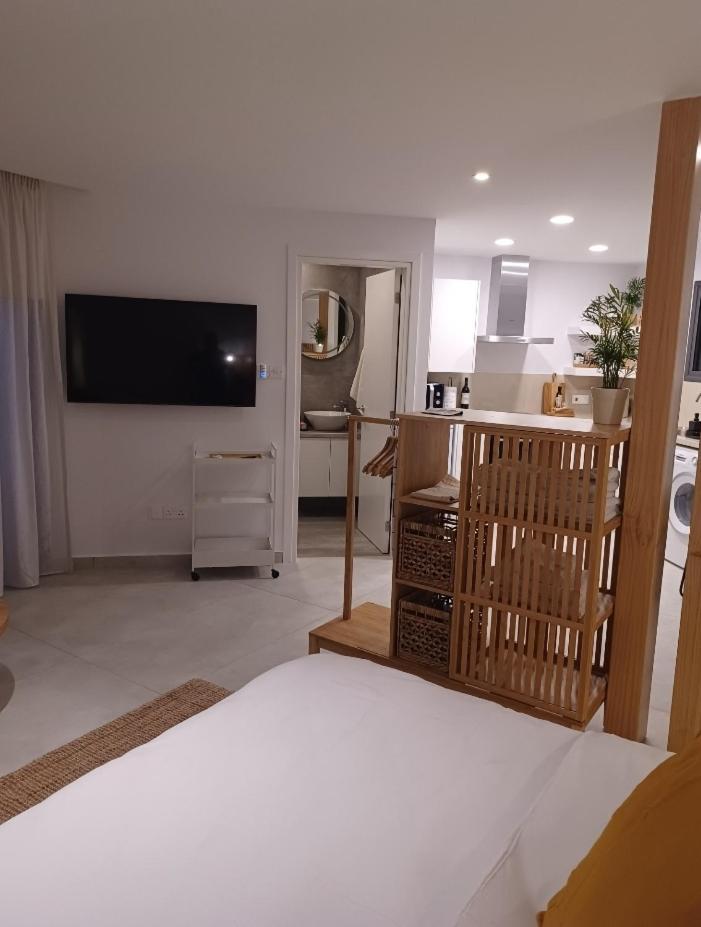 Terrazza Suites Paphos Eksteriør bilde